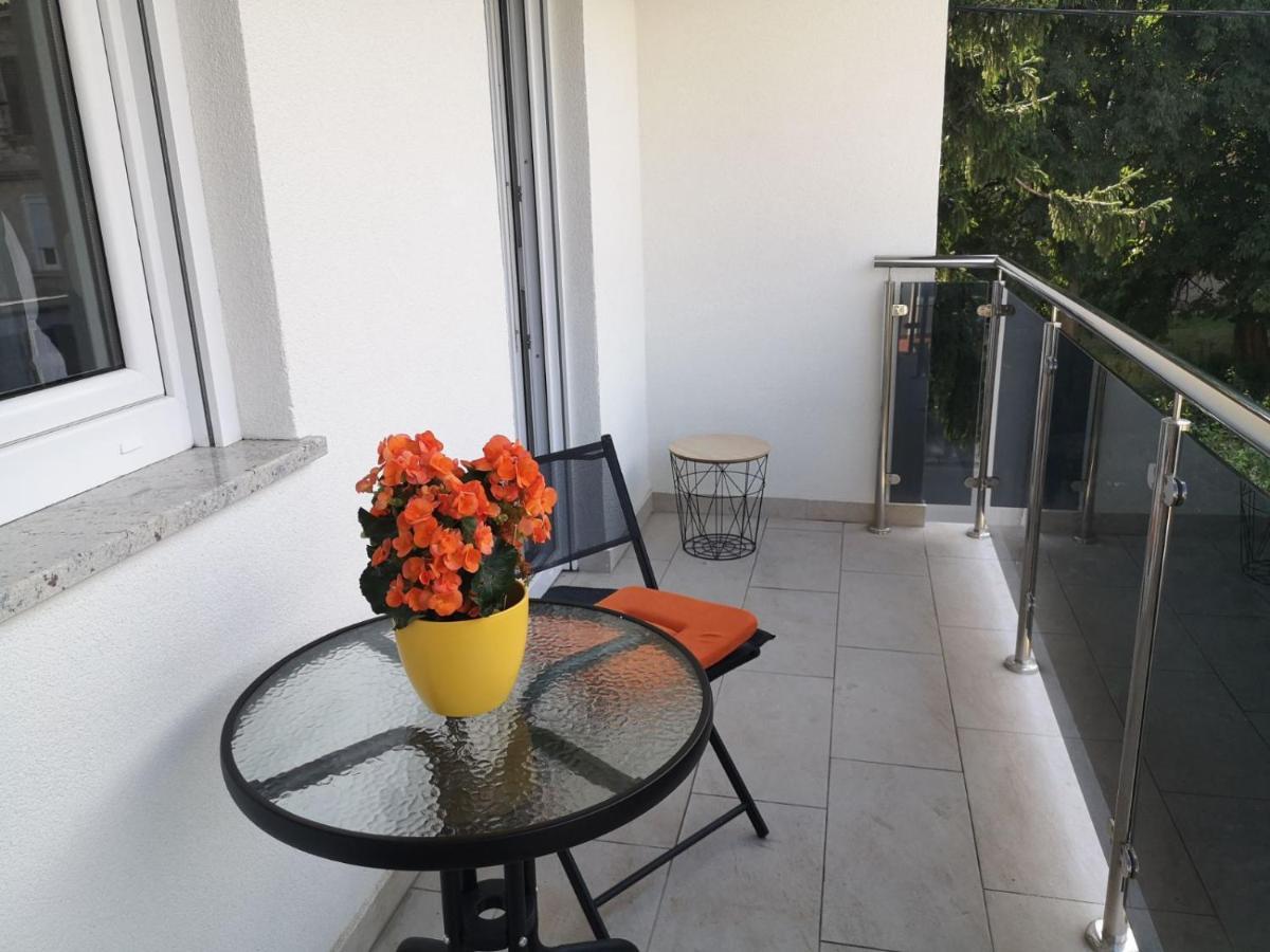 Eugenia Apartment Pula Exterior photo